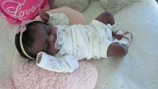 Lavish Lauri 1st changing video...Lauri by @belindakass Nadja Art Dolls. 😁