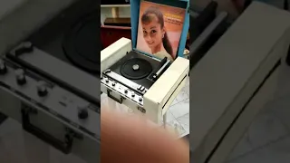 گرام فیلیپس پایه دار دکوری زیبا خاطره انگیز زیباترین ها در آنتیک طوس 