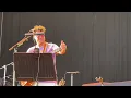 Amos Lee. "Crooked" y "Keep It Loose, Keep It Tight". Noches del Botánico, 15 julio 2025