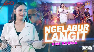 Download Dini Kurnia - Ngelabur Langit (Official Music Video) Nabur Uyah Nong Segoro MP3