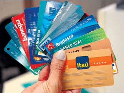 GERADOR DE CARTAO DE CREDITO 2015 NÃO EXISTE GERADOR VEJAM VIDEO ATE O FINAL