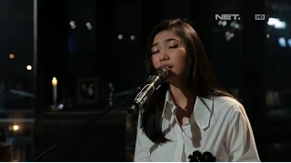 Download Isyana Sarasvati - Mimpi (Live at Music Everywhere) MP3