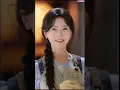 初中毕业的乡下女孩应聘刑警助理，人人嘲笑她不知天高地厚，岂料冷面警长一眼看穿她智商180对她一见钟情，一夜破解悬案立大功，从此被大佬捧在手心宠不停💖#林秋奈#曾辉#chinesedrama #短剧