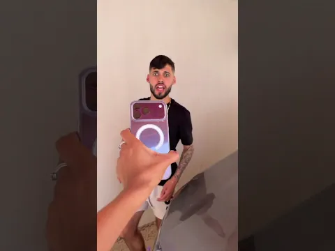 ACHEI UM CELULAR