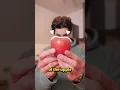 How to split apples with bare hands