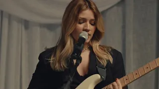 Bia Marques - Menina Má