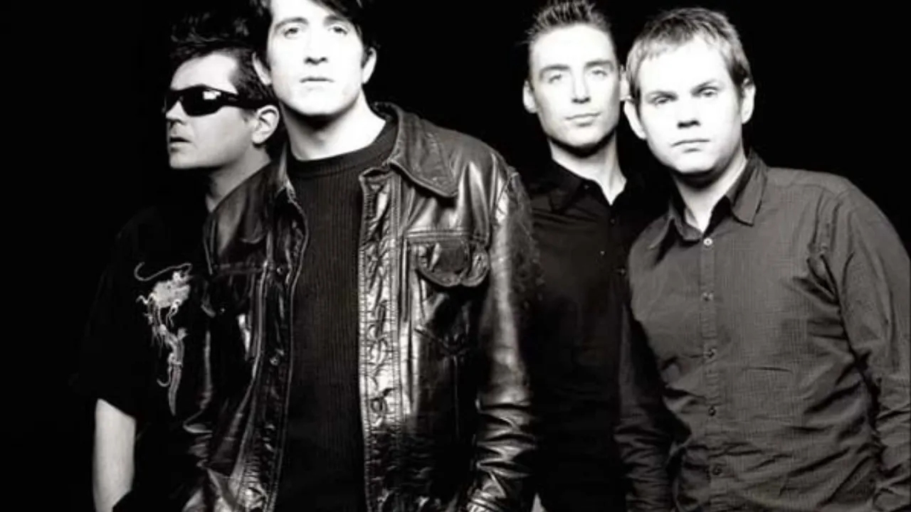 Rialto - Catherine's Wheel (Acoustic)