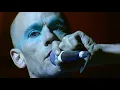 Download Lagu R.E.M. - It's The End Of The World As We Know It (And I Feel Fine) (Live from Glastonbury, 1999) MP3
