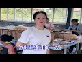Download Lagu 最近仓库发货量有点大，大雨导致村里的路面又塌方，车子过不来那就麻烦了，秋子心里很是着急