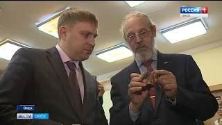 В библиотеке имени Пушкина открылся музей миниатюрной книги