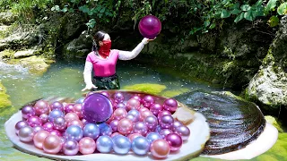 😱🎁Pry the giant clams in the mountain stream, filled with enchanting purple pearls, so beautiful