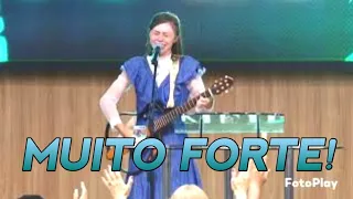 Ana Clara louvando a Deus, AD BRÁS.