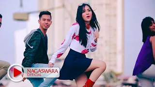 Download Ucie Sucita - Digenjot Cinta (Official Music Video NAGASWARA) #music MP3