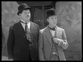 Download Lagu O Gordo e o Magro - Dois Birutas Na Legião Estrangeira (1931)