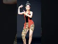 Download Lagu Gadis Cantik Seksi Berpakaian Kebaya Tradisional Menari Gambyong