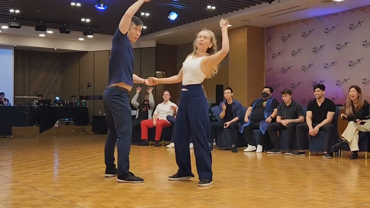 "Uptown Funk" Frank Jiang & Emma Collyer - 3rd place Korean Open WCS All-Stars J&J Finals