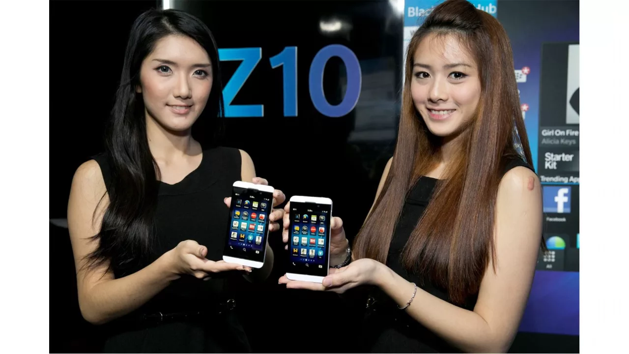 Blackberry Z10 di tahun 2020. 