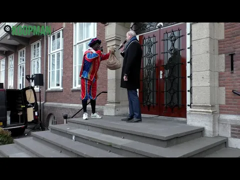 Video Verslag van de sinterklaasintocht in Hoogeveen uit 2019, gemaakt door Met Koopman op pad Videorubriek.