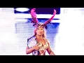 Beth Phoenix talks about her favorite ring gear WWE Icons extra