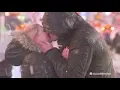 AccuWeather cameras catch romantic Times Square proposal in midst of huge nor easter