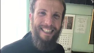 ترتيلة آخر ليل سهرة مع يسوع بصوت الاب الراهب طانيوس يوسف الغصين 