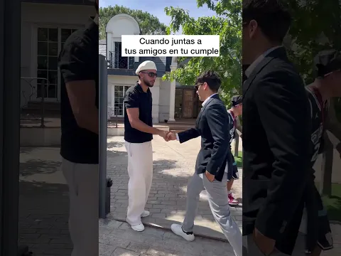 Pov. Se juntan tus dos grupos de colegas💀
