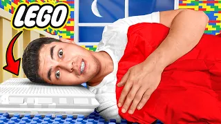 שרדתי 24 שעות בתוך עיר לגו ענקית 