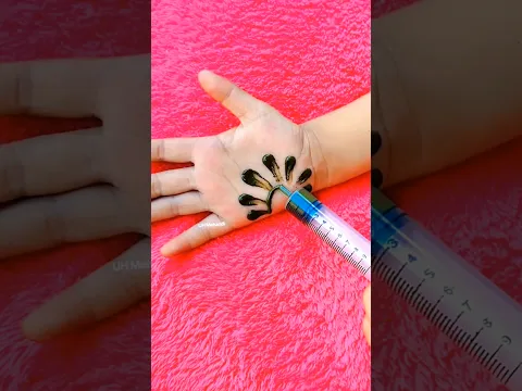 🌺😍 ऐसी खूबसूरत मेहंदी डिज़ाइन देखी है कभी? ❤️🔥 #MehndiDesign #MehndiArt #viral #kids #mehndi