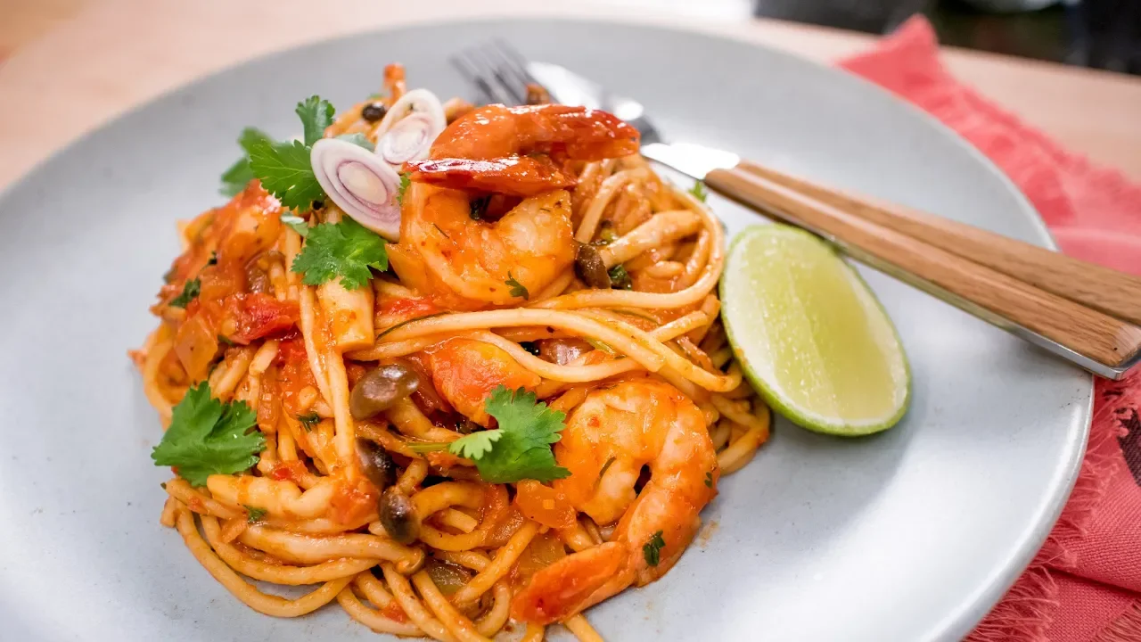 Tom Yum Spaghetti    Thai Recipe