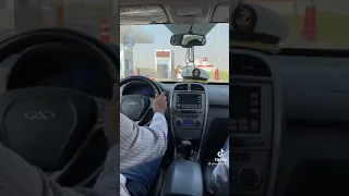 ظابط بحريه وهوا داخل علي كمين شوفو الجمدان دا 