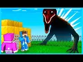 Download Lagu MIPAN \u0026 ZUZUZU BUAT RUMAH AMAN PENUH JEBAKAN VS GODZILLA BLOODBATH DI MIMECRAFT SURVIVAL!