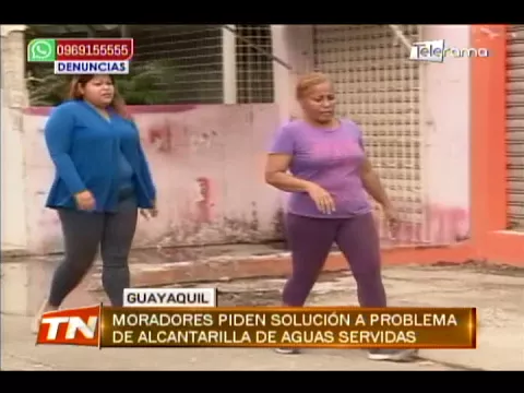 Moradores piden solución a problema de alcantarilla de aguas servidas