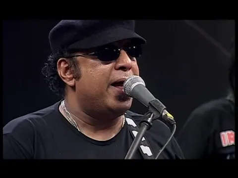 Download MP3 AYUB BACHCHU best Performance Lucky Akhond song Cholona ghure ashi ojanate