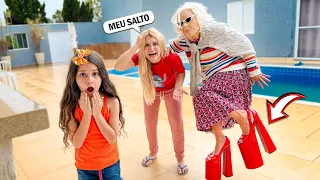 A VOVÓ ROUBOU O SALTO ALTO DA PRODUÇÃO E DEU MUITO ERRADO!!