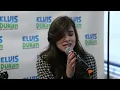 Hailee Steinfeld - "Rock Bottom" Acoustic | Elvis Duran Live