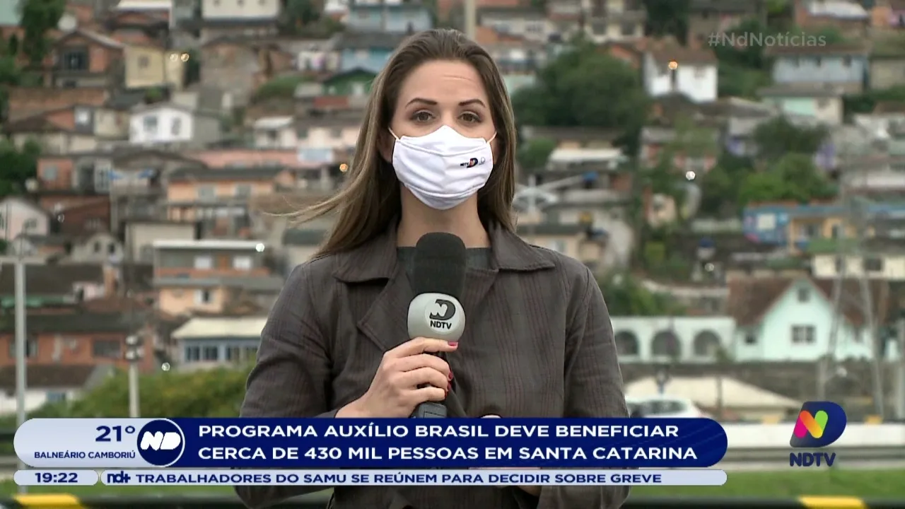 Programa Auxílio Brasil deve beneficiar cerca de 430 mil pessoas em SC