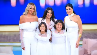 غادة عبد الرازق داخله الاستوديو تعيط   ومنى الشاذلي   انا لسه ماتكلمتش ياغادة دندنها