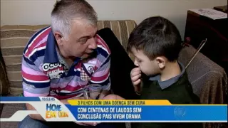 Casal tenta descobrir doença que atinge os três filhos