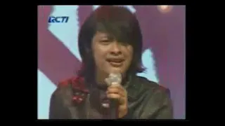 Download Ariel NOAH, GIGI, Once'DEWA, dan Giring NIDJI  - 11 Januari Konser Semarak Band Legend Indonesia MP3