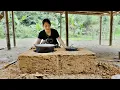 Download Lagu The girl dismantled the clay stove frame and completed the stove so it could be used