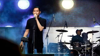 Download Bragi - Semua Cinta l Live At The 90's Fest 2017 MP3