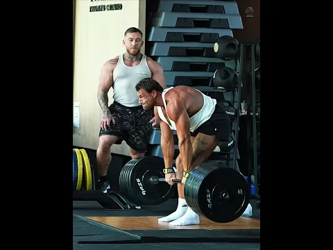 He lifted 200kg as easily as a toy