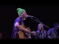 Brett Dennen - "Sydney (I'll Come Running)"(live on eTown)
