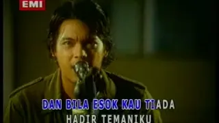 ada band manja lirik karaoke mp4