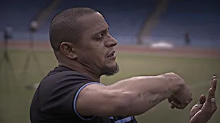 روبيرتو كارلوس يشرح طريقة تنفيذ ركلته الشهيرة 