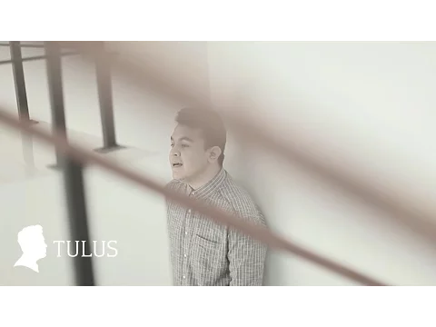 Download MP3 TULUS - Sewindu (Official Music Video)