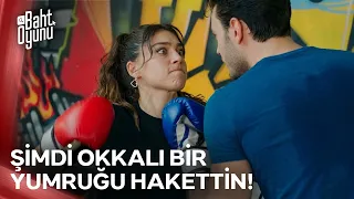 Konuşarak Çözemediklerini Ringte Konuşmayı Tercih Ettiler! 🥊| Çifte Kumrular: Ada&Bora - Baht Oyunu