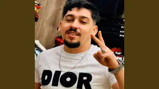 نكتب اسمك فالحيطان  نكتب اسمك فالحيطان