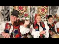 Download Lagu Maria și Mihai Nemeș - Te așteptam Iisuse drag 🌲 Colindă Maramureș 🌲