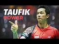 When Taufik Hidayat Destroyed His Opponent by his Attack !
